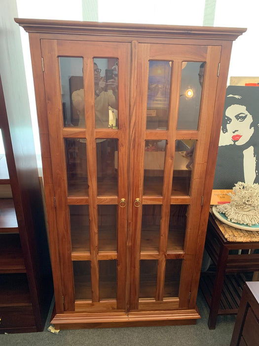 Display Cabinet Range 2 Glass Door 4 Shelf Solid Wood TEK168 DC 200 PN ( Mahogany / Light Pecan Colour)